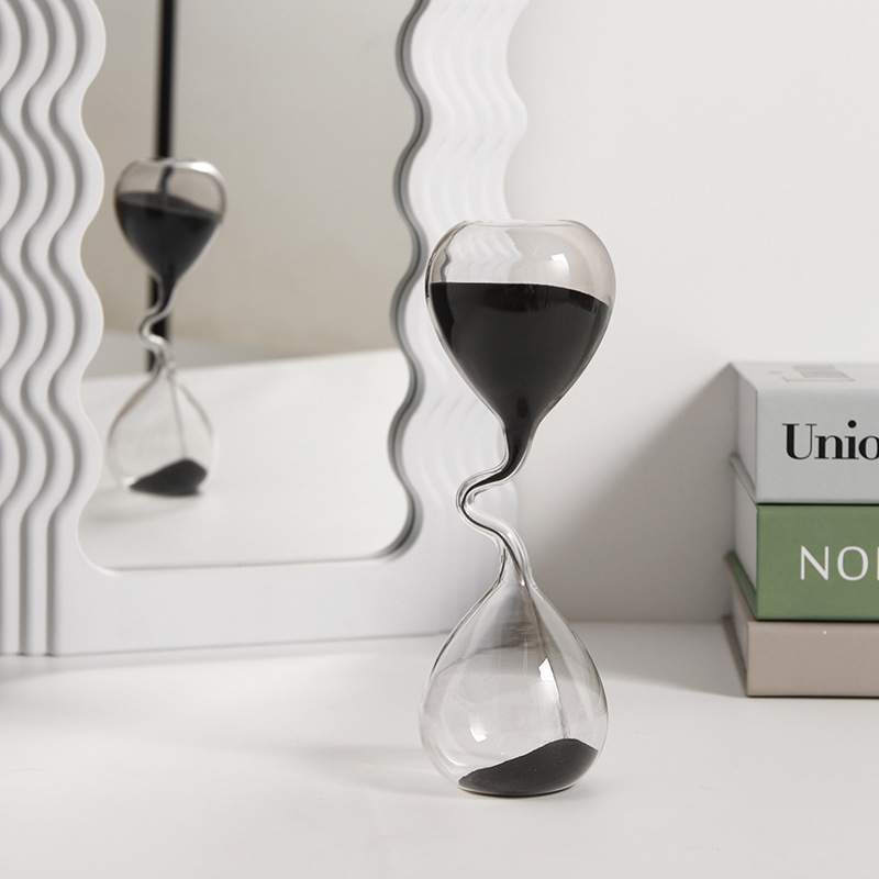 1 قطعة الساعة الرملية الإبداعي - مراجعة Newton Cradle Large وسعره
