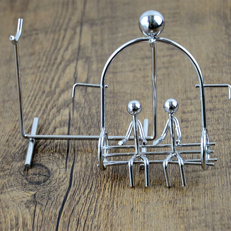 عشاق سوينغ التوازن الدائم الرج - مراجعة Newton Cradle Large وسعره